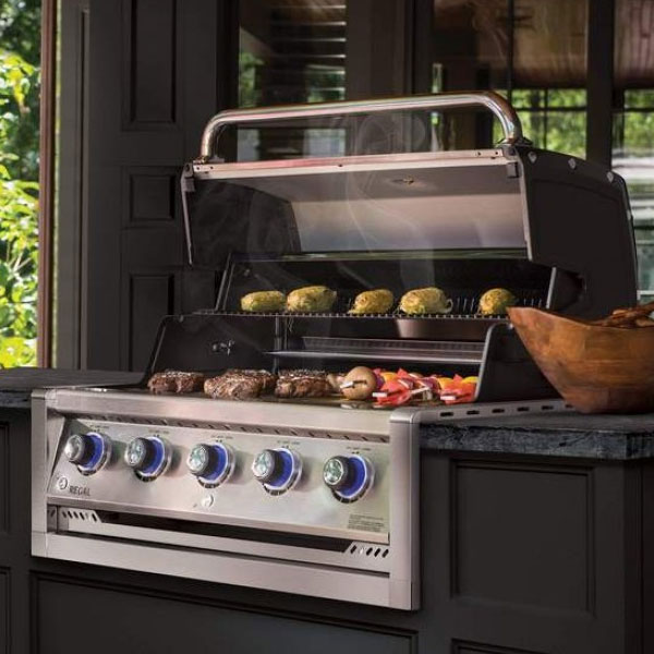 Broil King Built-In Barbecues