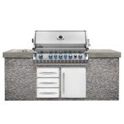 Napoleon Prestige BIPRO665 Built-In Gas Barbecue | Outdoor Kitchen Example